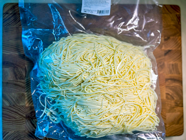 Сырный продукт ФЕРМЕРСКИЙ паутинка белая в Йошкар-Оле