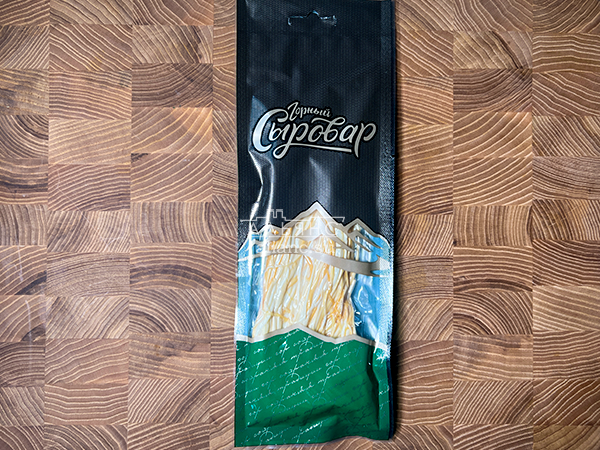 Сыр 60 гр ГОРНЫЙ СЫРОВАР (Паутинка копчёная) в Йошкар-Оле