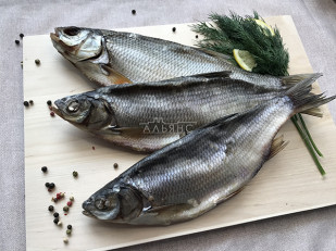 Рыцарское мясо олень: Плотва вяленая